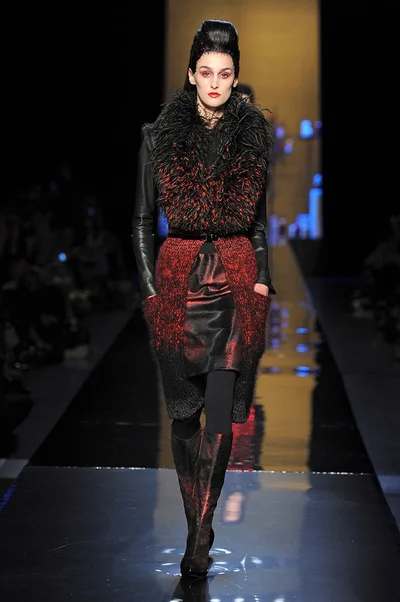 Look 23